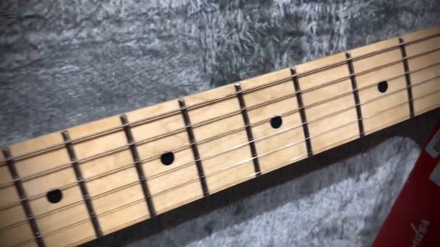 Fender Ltd Ed Player Stratocaster Electric Guitar, Maple FB, 3-Tone Sunburst смотреть онлайн