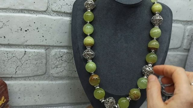 Колье горный хрусталь , оникс , аметист и сердолик ! смотреть онлайн