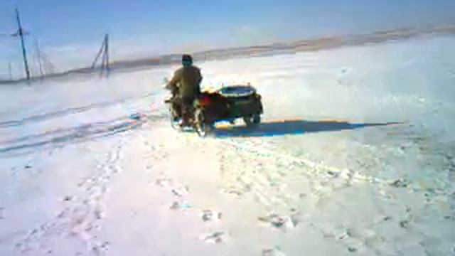 ДРИФТ МОТОЦИКЛА УРАЛ ЗИМОЙ В КАРАГАНДЕ