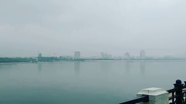 Андрей Мерзликин записал репортаж с набережной Амура в Благовещенске смотреть онлайн