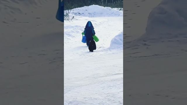 Малыш и щенок! Kid and puppy!