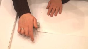 Как прикрепить планки ПВХ к постеру