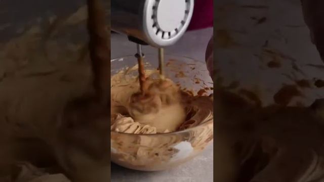 Торт КАРАМЕЛЬНАЯ ДЕВОЧКА