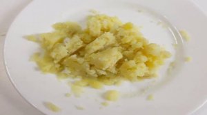 Суп с гороховыми клецками