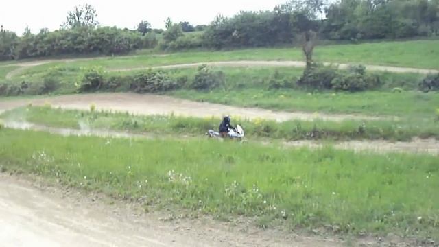 Honda XRV 750 Africa Twin rd04, rd07 on cross track смотреть онлайн