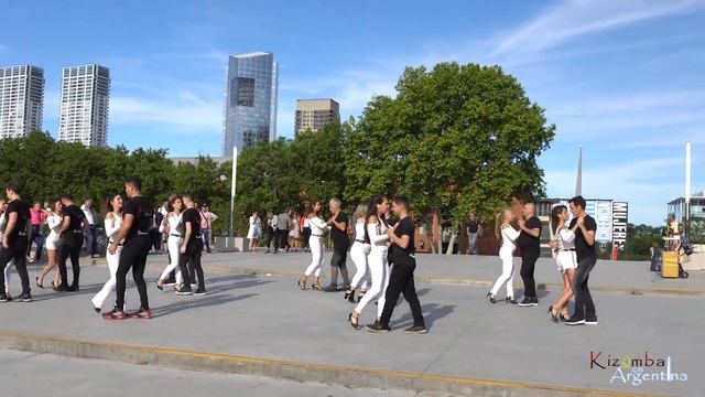 Flash mob de kizomba en Argentina 2019 смотреть онлайн