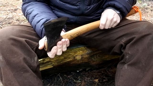Hultafors Classic- Hunters Axe.