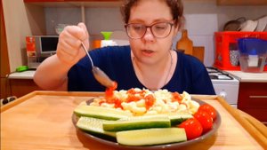 Макароны мне, а мясо ему/Пожрать нормально не дает ?/Мукбанг Макароны по-флотски