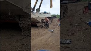 мт-лб Как одеть гусянку за 4/5 минуты