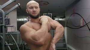 Нет ни Верха Грудных Мышц, ни Низа - все это Одна Мышца, Которая Работает во Всех Упражнениях!!??