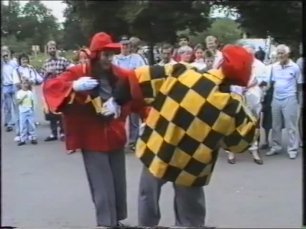 Фестиваль в Голландии, 1990 г. Клоуны