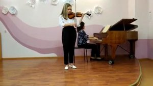 3) «Перепелочка» белорусская народная песня, исполняет Елизавета Суханова (скрипка)