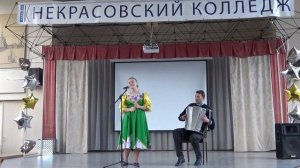 Лобко_Дарья_Гляжу_в_озера_синие_музыка_Афанасьева_слова_Шаферана.MP4