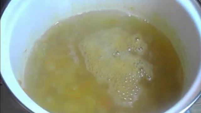 Легкий вермишелевый суп с картофелем и с свиными фрикадельками, без обжарки. Детское меню. Вкусно смотреть онлайн