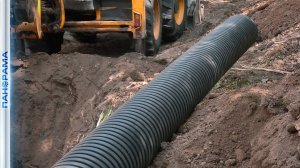 Кладом не назовёшь: телефоны и салфетки забили канализационный коллектор в Макеевке