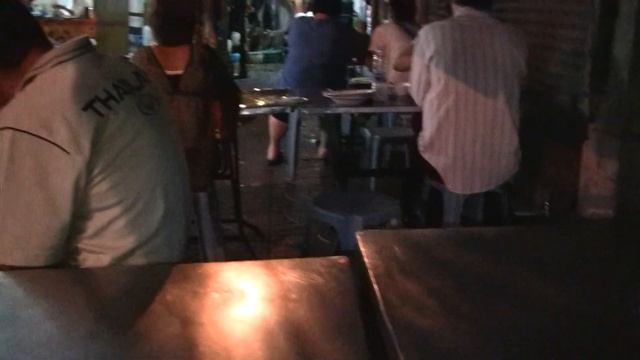 еда в Бангкоке острые ощущения .MTS смотреть онлайн