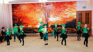 Танец лягушат "Дискотека на болоте"