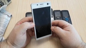 Подогнали огромную коробку редких ретро телефонов. Посылка от подписчика даром. Клад ?