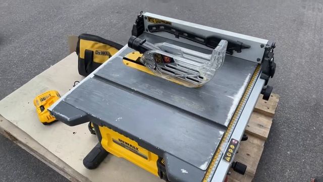 Köp Klyvsåg batteri DeWalt DCS7485T2 på Klaravik смотреть онлайн