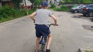 Видео-урок,как кататься на BMX?