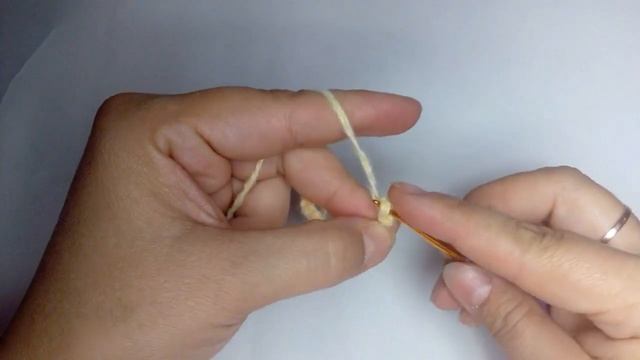 Как связать кепку крючком/ Заяц Тильда