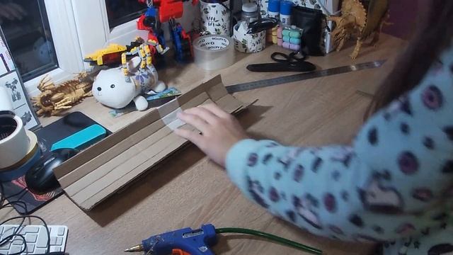 КАК ОФОРМИТЬ СТЕЛЛАЖИ / организация хранения вещей и декора на стеллажах / ОБУСТРОЙ-КА смотреть онлайн