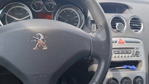 Чип Ключ Пежо 408 изготовление дубликата авто ключа зажигания. Peugeot Remote key programming