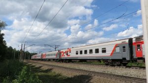 Коломенский электровоз ЭП2К-289 с пассажирским поездом