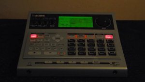 Roland Boss DR-880 Drum Machine Factory Demo