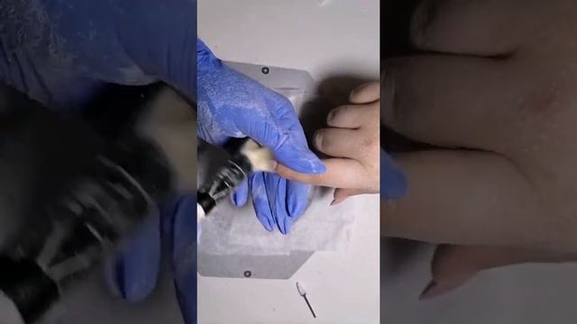 Коррекция ногтей формы "овал" с летним дизайном смотреть онлайн