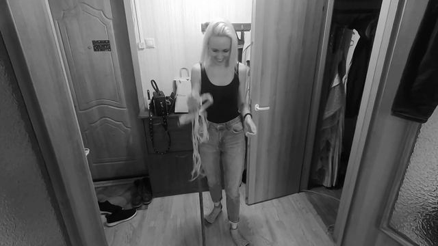 ПОДАРИЛ MACBOOK 2018 НА ДР | РЕАКЦИЯ ДЕВУШКИ смотреть онлайн