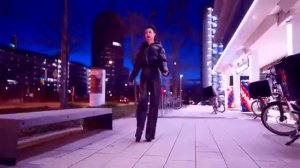 Les McKeown Love's Just A Breath Away