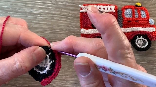 Crochet Fire Engine Tutorial – Crochet Applique Tutorial