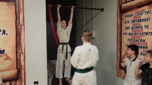 Каратэ киокусинкай набивка пресса