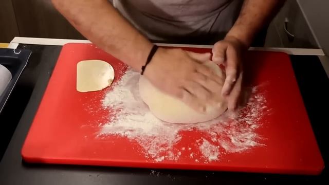 Χωριάτικο Ψωμί Χωρίς Μίξερ. Αυτή η συνταγή θα σας λυσει τα χέρια και δέν θα ξανά αγοράσετε ψωμί. смотреть онлайн