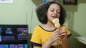 Пробую сырное мороженое. Мороженое из сыра? Правда или ложь?