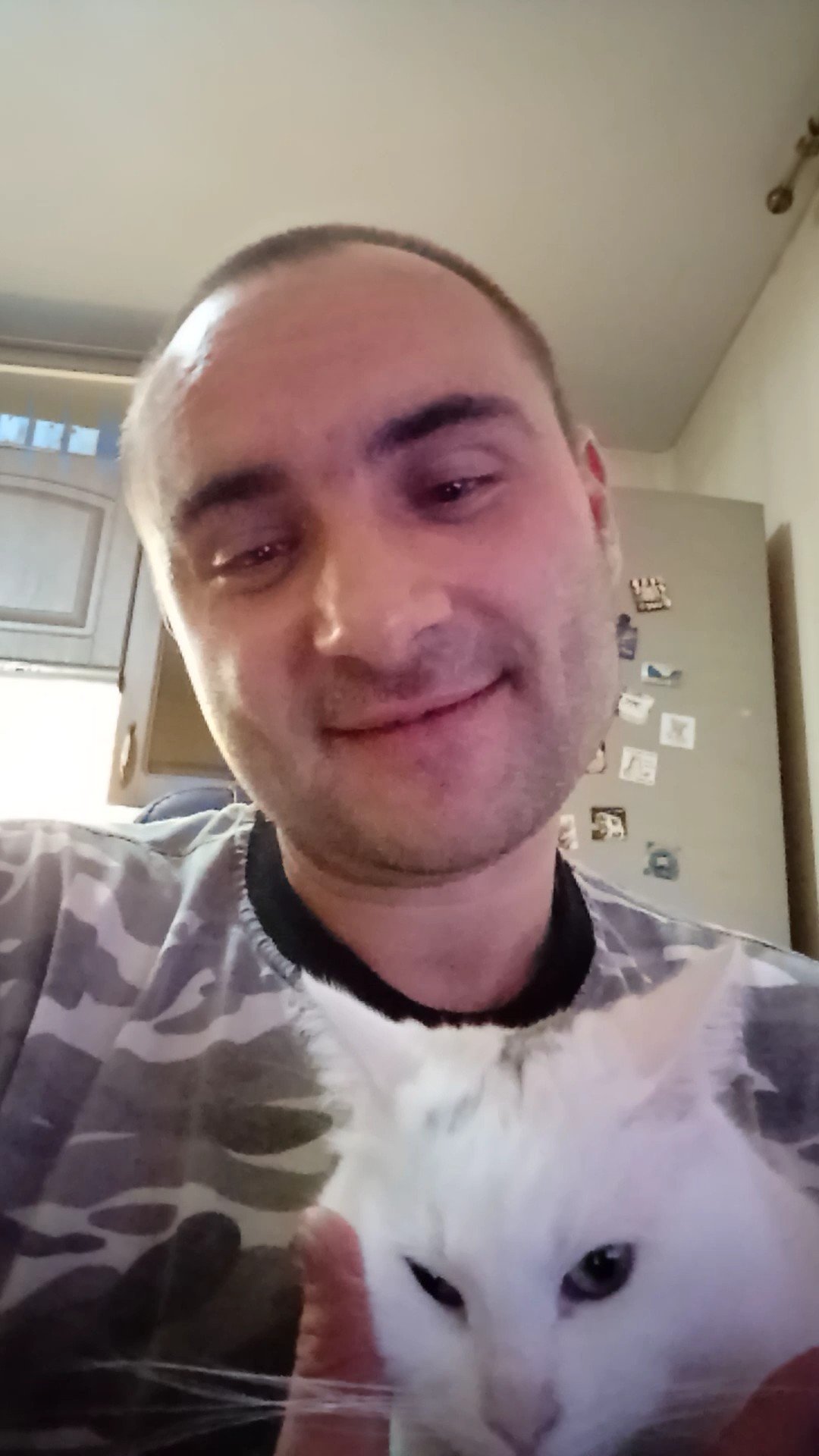 Откуда у тебя столько врагов?