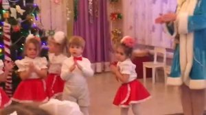 Тик-так часики, спешат страну поздравить с Новым Годом!