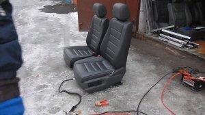 TRG-2 - Volkswagen Touareg - передние кожаные сиденья