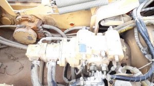 Погрузчик L903 ,L752 . Полумотор Yanmar 4TNV98.Мотор Hatz 3M41.