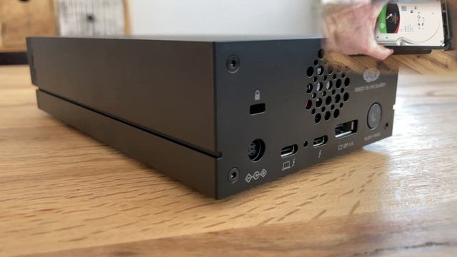 EXTERNE SPEICHERLÖSUNG am Mac  M1 / Pro / Max - Thunderbolt Dock смотреть онлайн