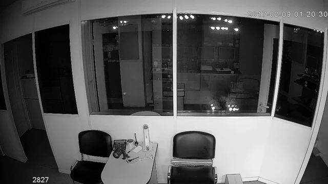 Видеокамера IP IVM-2827, AR0237, HI3516D, 3.6мм. Офис, ночь. смотреть онлайн