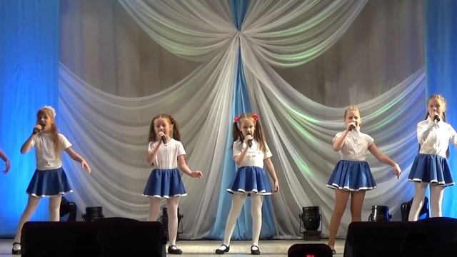 ЗАТО Озёрный Вокальный ансамбль "Карусель" "Нам снятся синие моря" смотреть онлайн