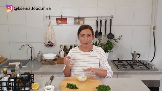 Если надоел салат "Мимоза". Быстрый и очень вкусный салат с форелью и сливочно-лимонной заправкой.