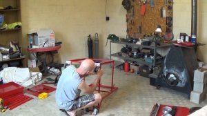 Сварочная тележка, сварочный стол, пост под сварку и принодлежности своими руками