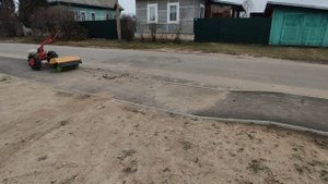 Коммунальная щётка для мотоблока беларус