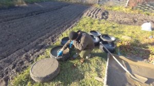 Фундамент из покрышек .