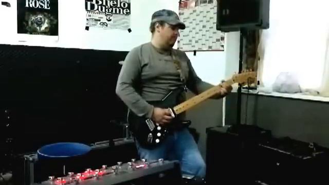 David Gilmour Stratocaster Mesa Boogie Roadking II смотреть онлайн