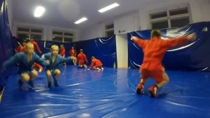 Разминка и отработка бросков. Самбо дети