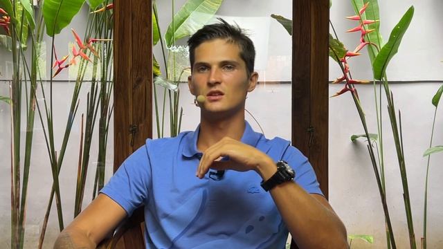 Я знаю, что ничего не знаю.— Даниил Зуев про Сократа и пробуждение смотреть онлайн